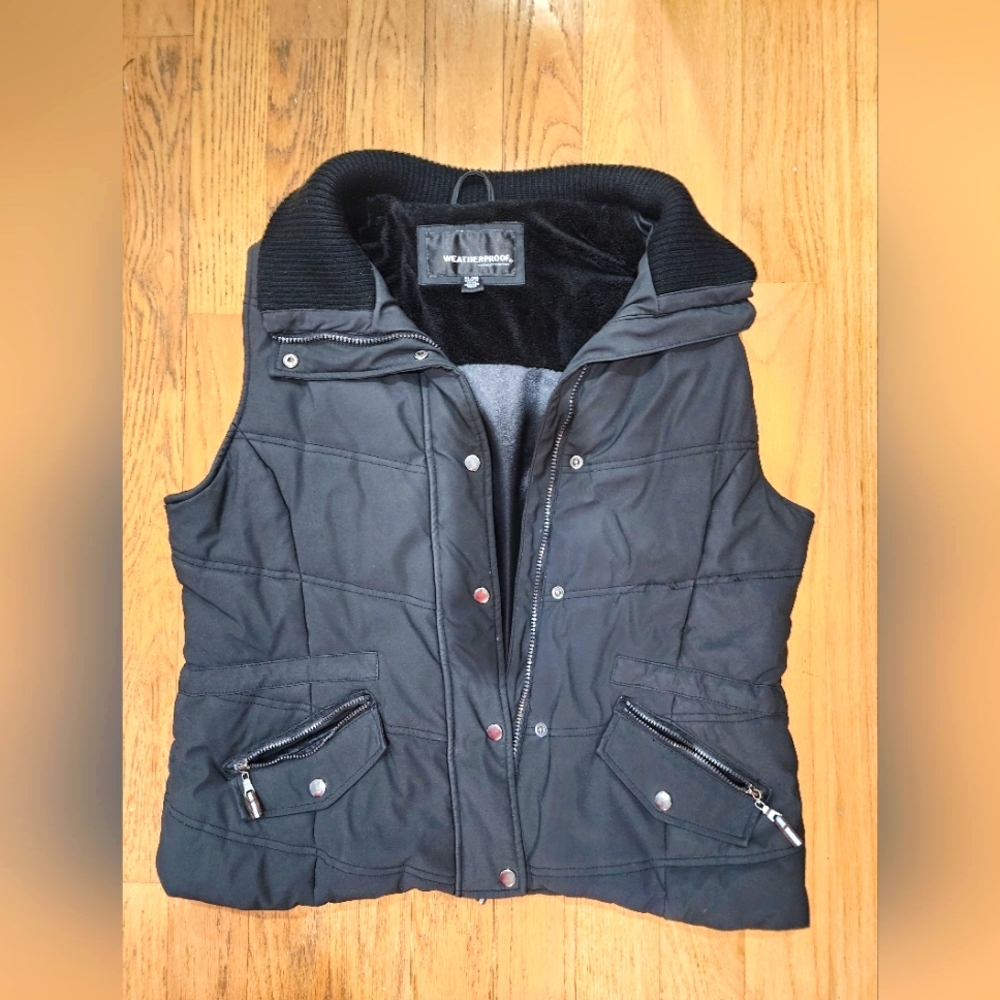 Weatherproof brand women's vest brand new XL